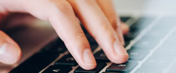 Blog Subscribe Hands Typing